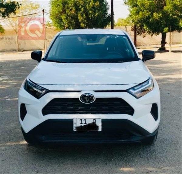 Toyota for sale in Iraq